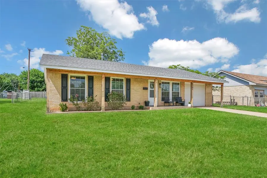 1701 Monroe Street, Altus, OK 73521 - #2