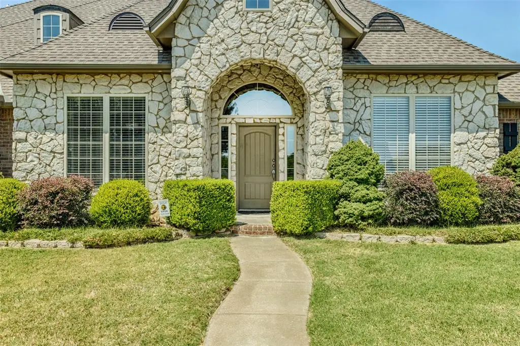 15215 E Coral Creek Lane, Oklahoma City, OK 73165 - #1