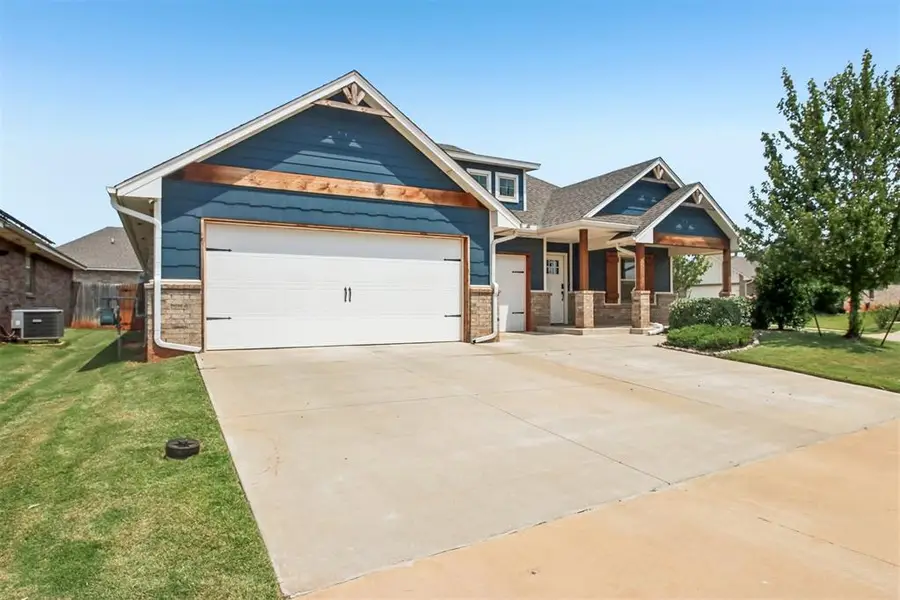 18700 Big Cedar Way, Edmond, OK 73012 - #2
