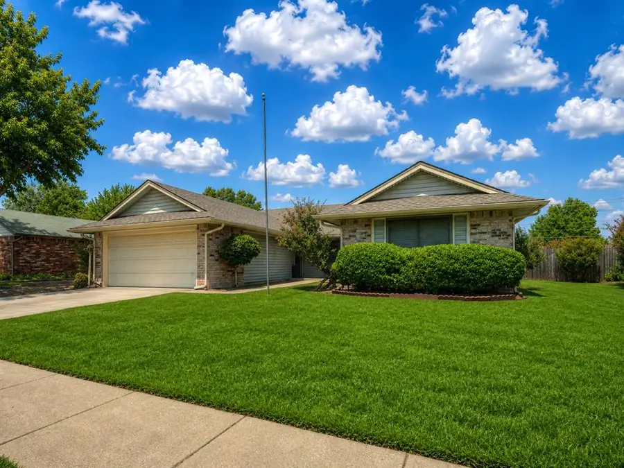 8033 NW 113th Street, Oklahoma City, OK 73162 - #2
