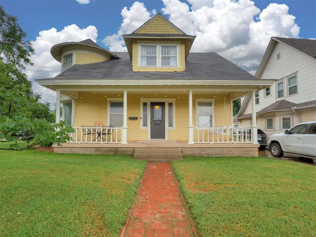 623 E Warner Avenue, Guthrie, OK 73044 - #1