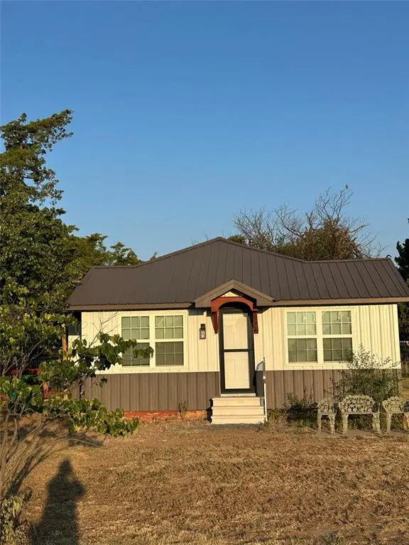 301 S Dunn Street, Roosevelt, OK 73564 - #2