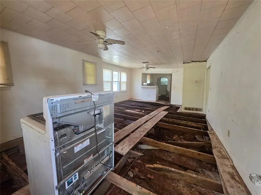 423 N Roosevelt Avenue, Shawnee, OK 74801 - #3