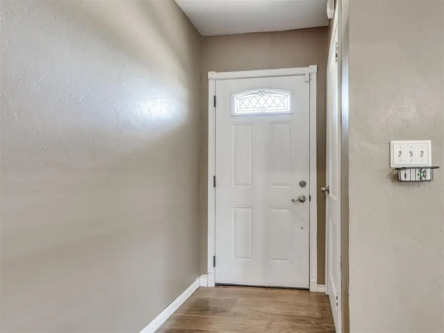 4108 E Fairview Drive, Oklahoma City, OK 73115 - #3