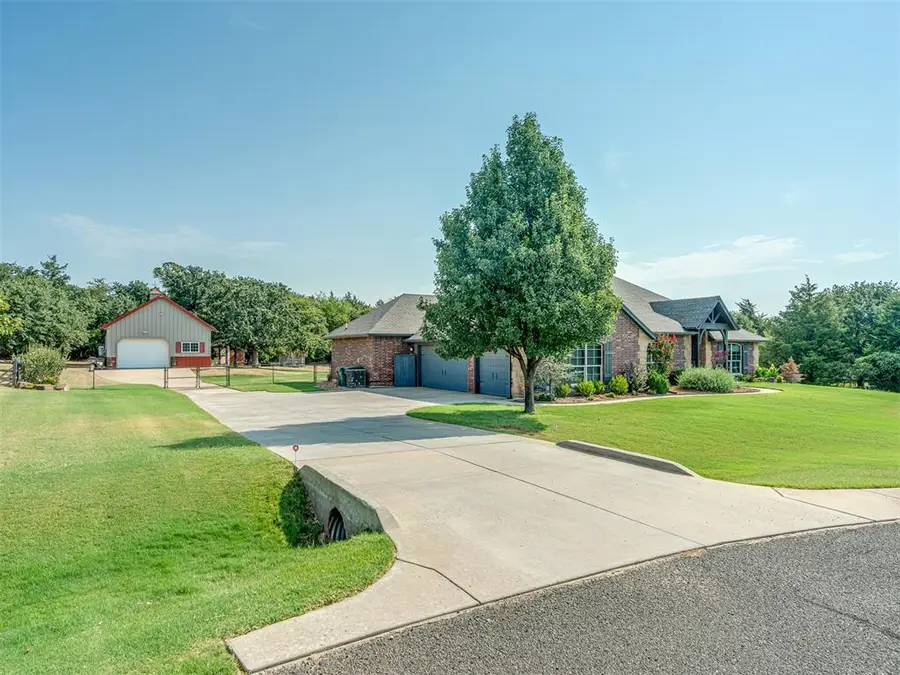 1275 Stone Ridge Drive, Edmond, OK 73034 - #3