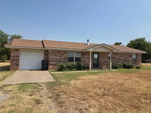 1402 County Road 1270, Amber, OK 73004