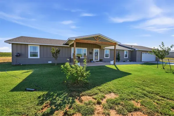 21105 E County Road 162, Headrick, OK 73549