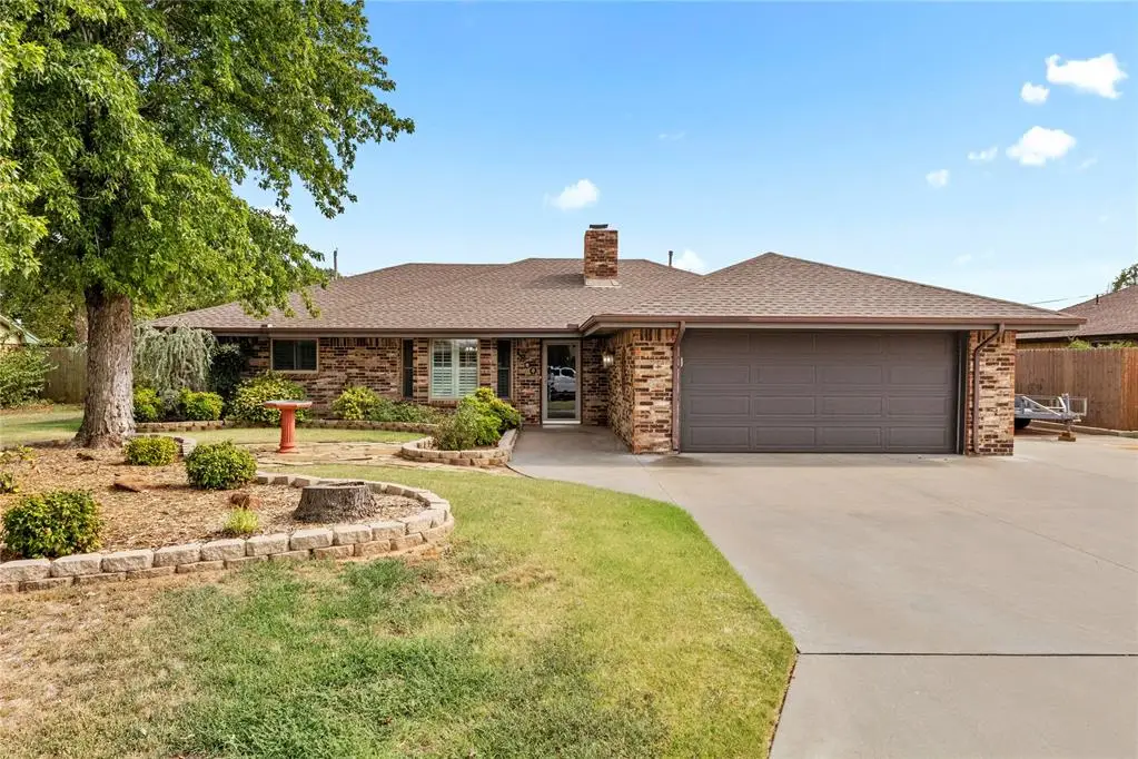 1800 Sandstone Avenue, Weatherford, OK 73096 - #1
