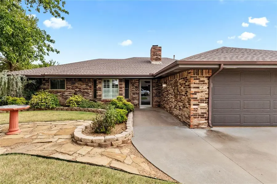 1800 Sandstone Avenue, Weatherford, OK 73096 - #2