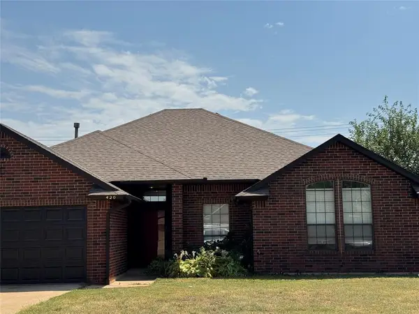 420 E Twelve Oaks Terrace, Mustang, OK 73064