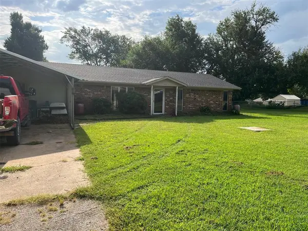 402 SE 3rd Street, Perkins, OK 74059