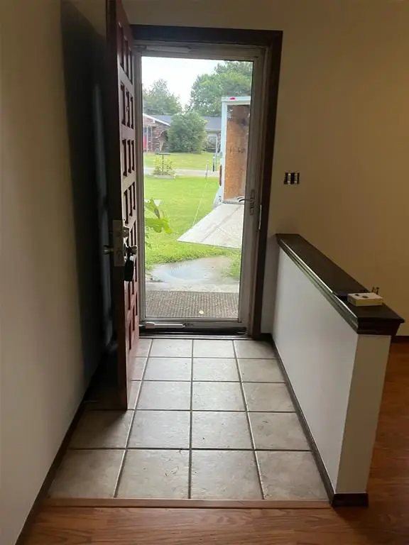 402 SE 3rd Street, Perkins, OK 74059 - #2
