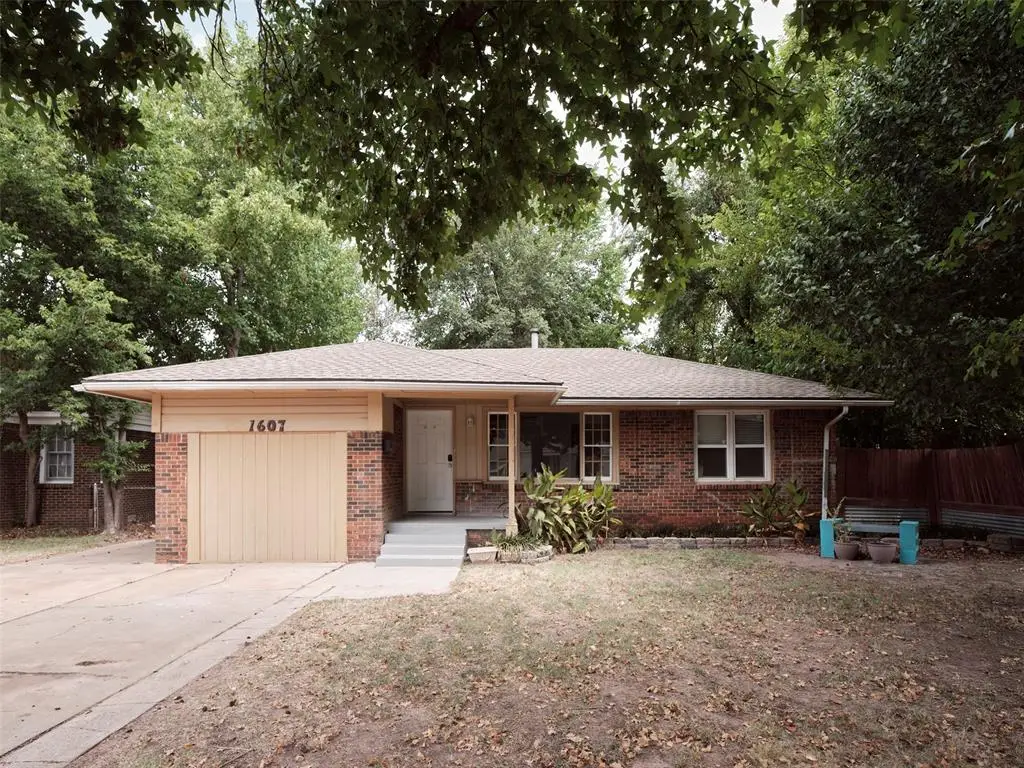 1607 Oxford Way, Oklahoma City, OK 73120 - #1