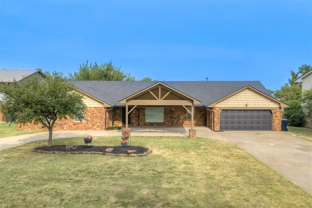 10405 Ski Drive, Oklahoma City, OK 73162 - #1