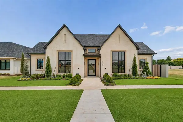 5701 Promenade Square, Oklahoma City, OK 73142
