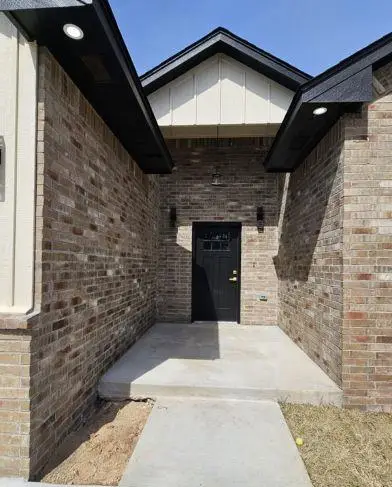 217 N Morgan Drive, Moore, OK 73160 - #3