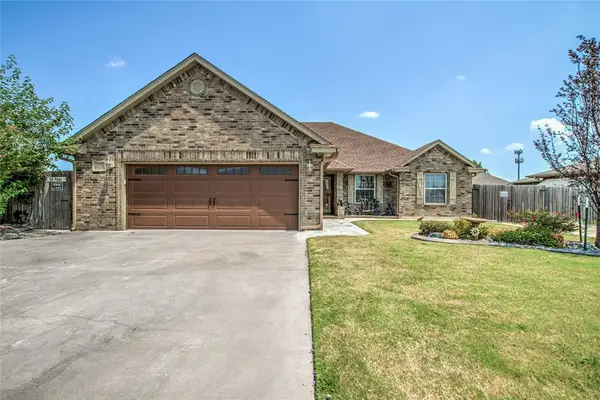 401 Stoneridge Drive, Moore, OK 73160