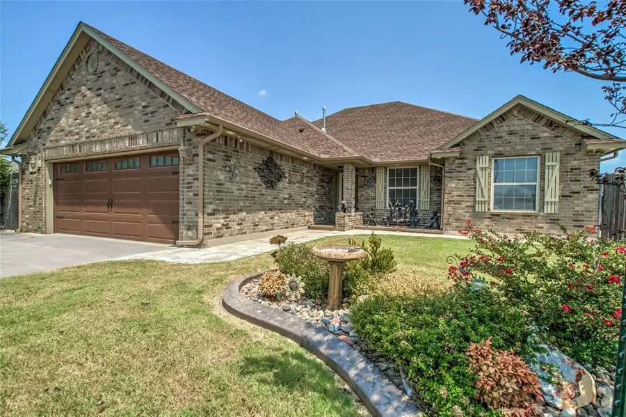 401 Stoneridge Drive, Moore, OK 73160 - #2