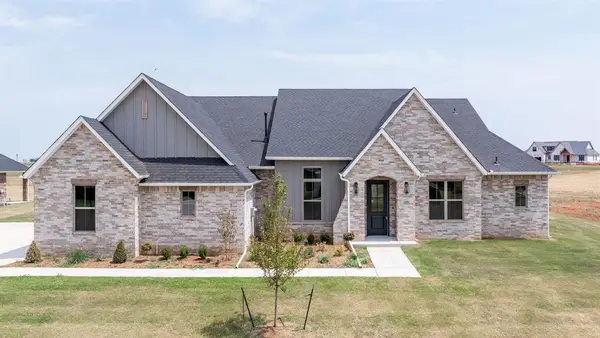 6920 Lake View Court, Cashion, OK 73016