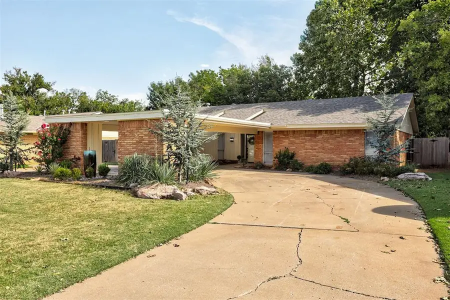 3021 Brookhollow Road, Oklahoma City, OK 73120 - #3