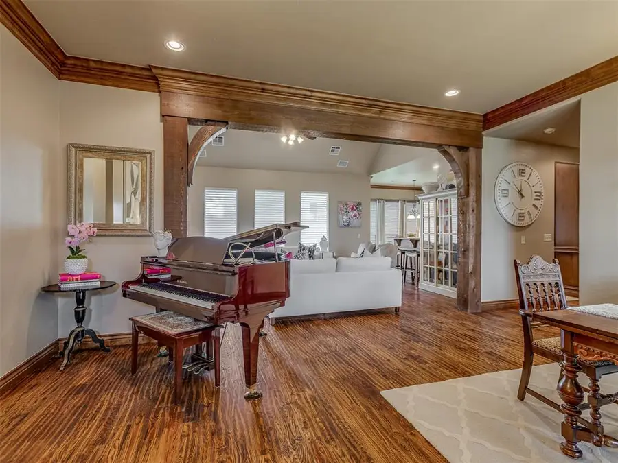 700 Newport Bridge Drive, Edmond, OK 73034 - #2