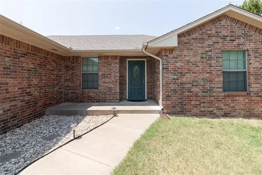 2755 S County Line Avenue, Blanchard, OK 73010 - #3