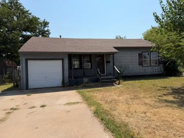 2704 Epperly Drive, Oklahoma City, OK 73115 - #1