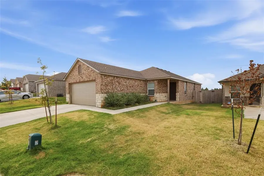 11832 NW 94th Street, Yukon, OK 73099 - #3