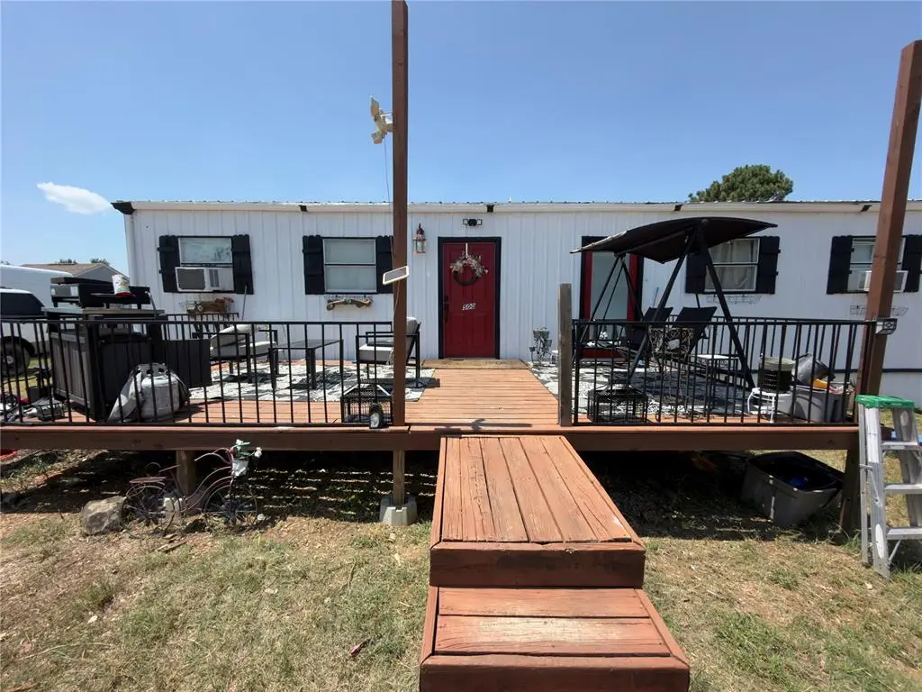 100 Parkview Court, McLoud, OK 74851 - #1