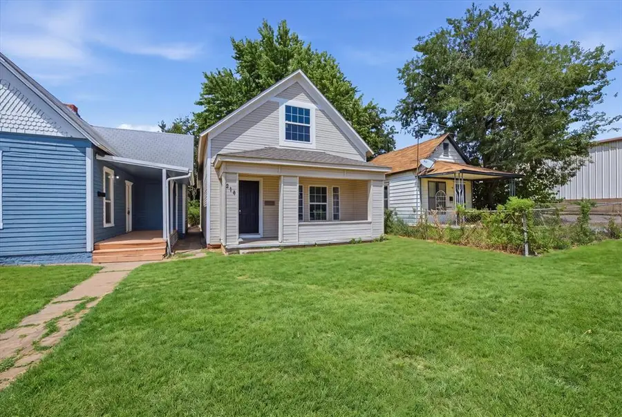 214 E Vilas Avenue, Guthrie, OK 73044 - #3