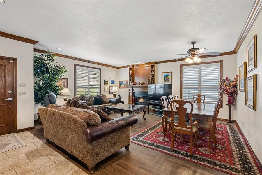 900 Carfax Road, Edmond, OK 73034 - #3