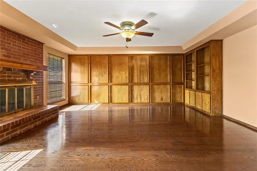 911 Claremont Street, Weatherford, OK 73096 - #3