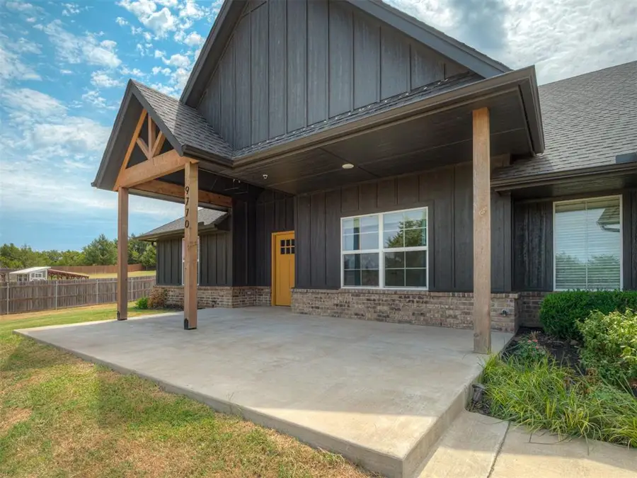 9770 Pastoral Drive, Guthrie, OK 73044 - #2