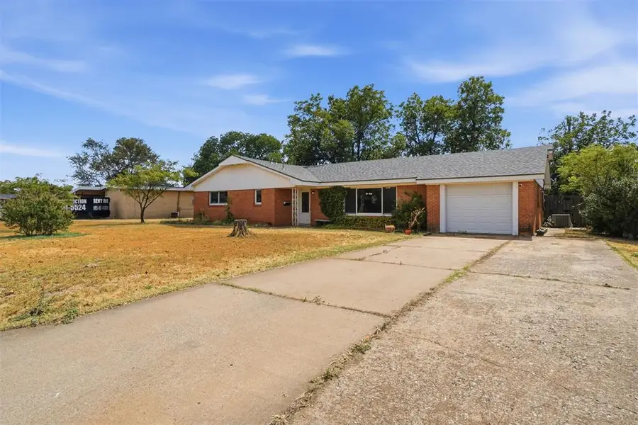 1731 N Hudson Street, Altus, OK 73521 - #3