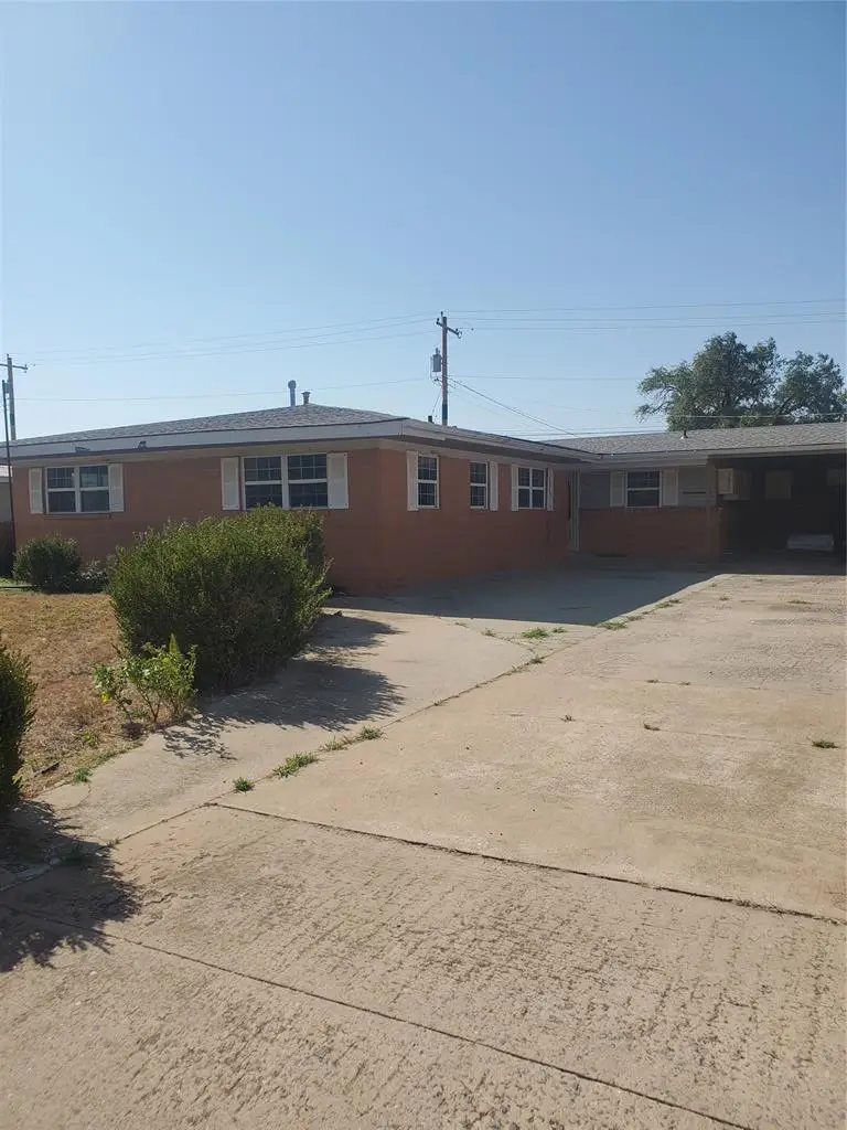 321 Pawnee Road #B, Foss, OK 73647 - #2