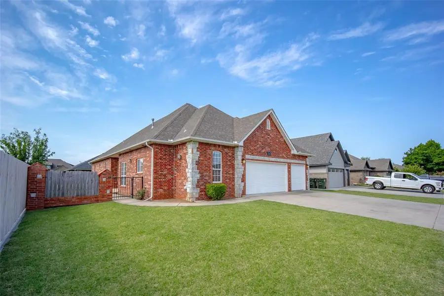 324 Shrill Street, Norman, OK 73071 - #3