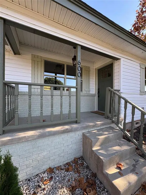 600 S Paul Street, Pauls Valley, OK 73075 - #2
