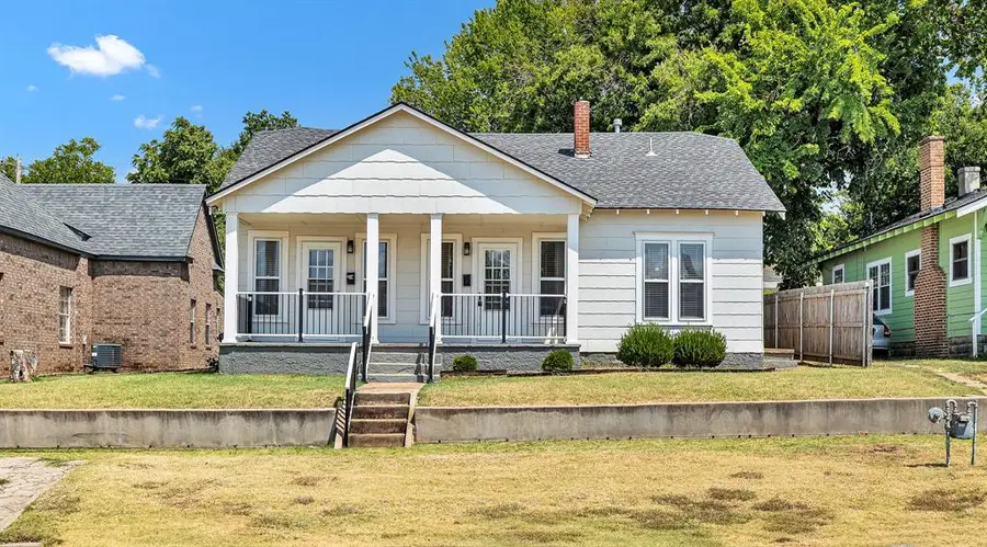 711 S Barker Avenue, El Reno, OK 73036 - #2