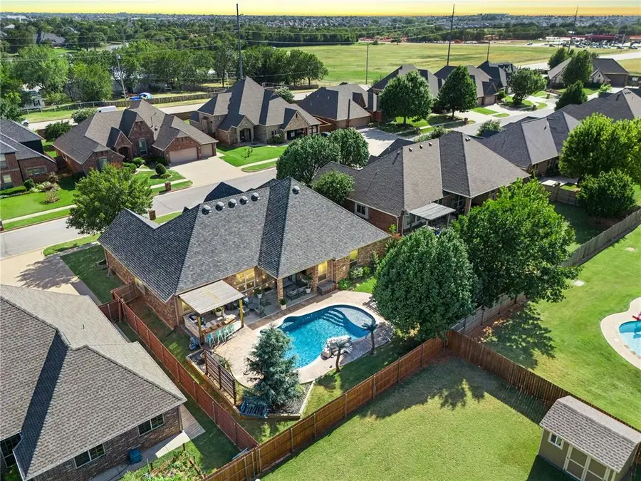 1813 NW 193rd Circle, Edmond, OK 73012 - #2