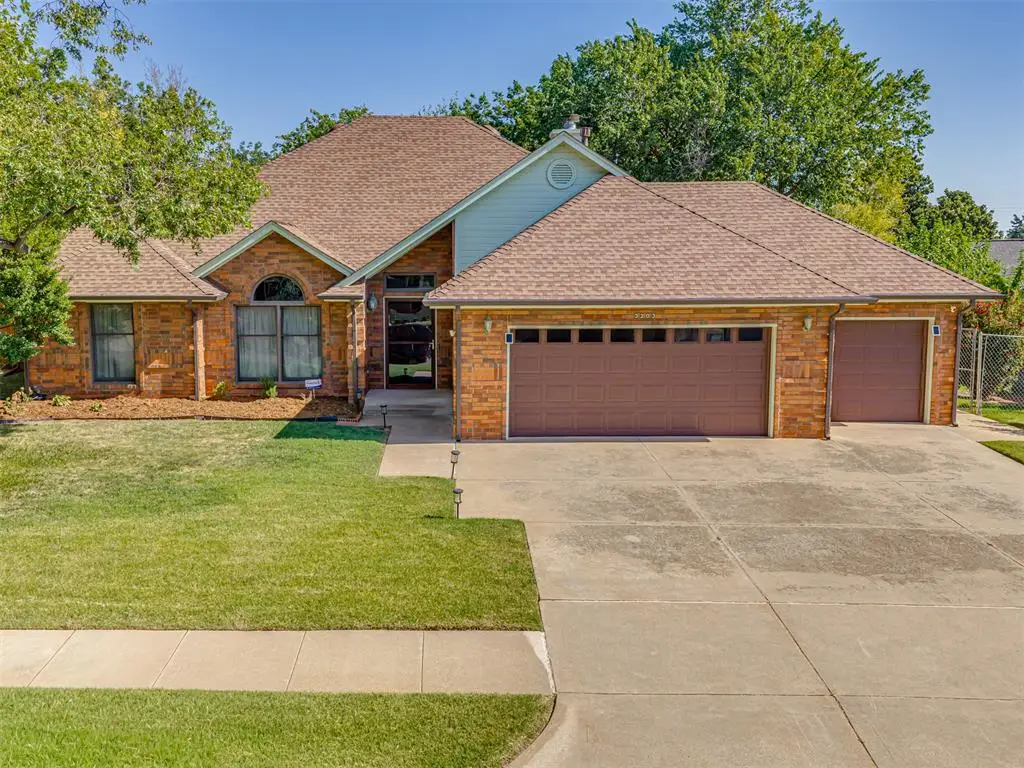 3203 Center Street, Oklahoma City, OK 73120 - #1