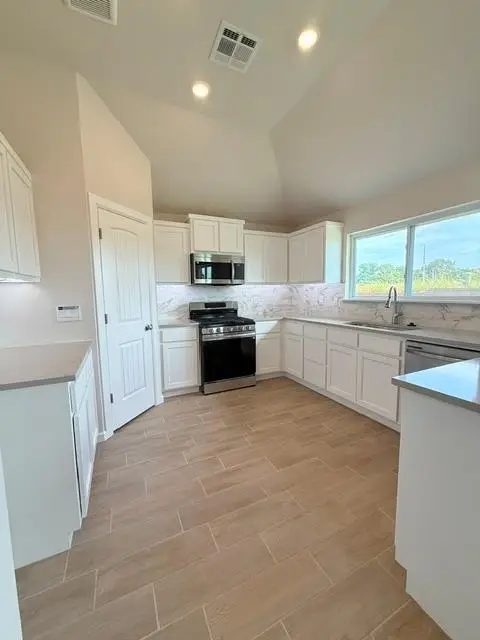 1804 Pin Cherry Lane, Moore, OK 73160 - #3