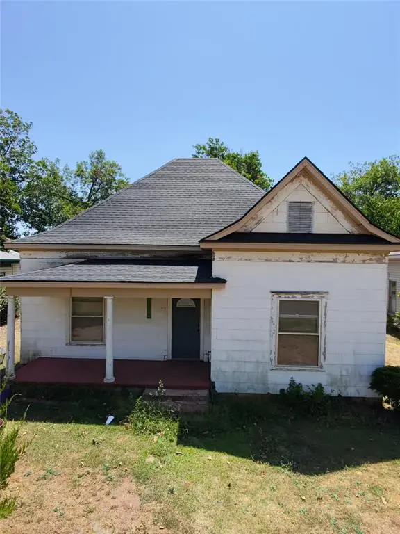 1615 W Minnesota Avenue, Chickasha, OK 73018 - #3