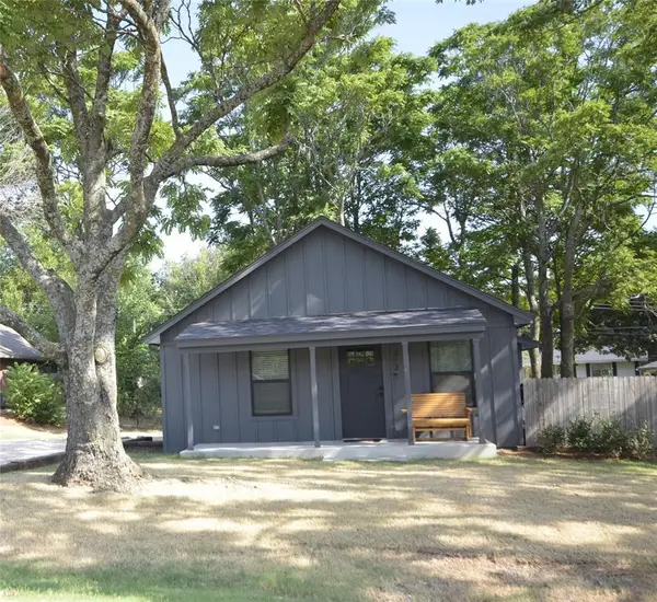 313 SE 2nd Street, Blanchard, OK 73010