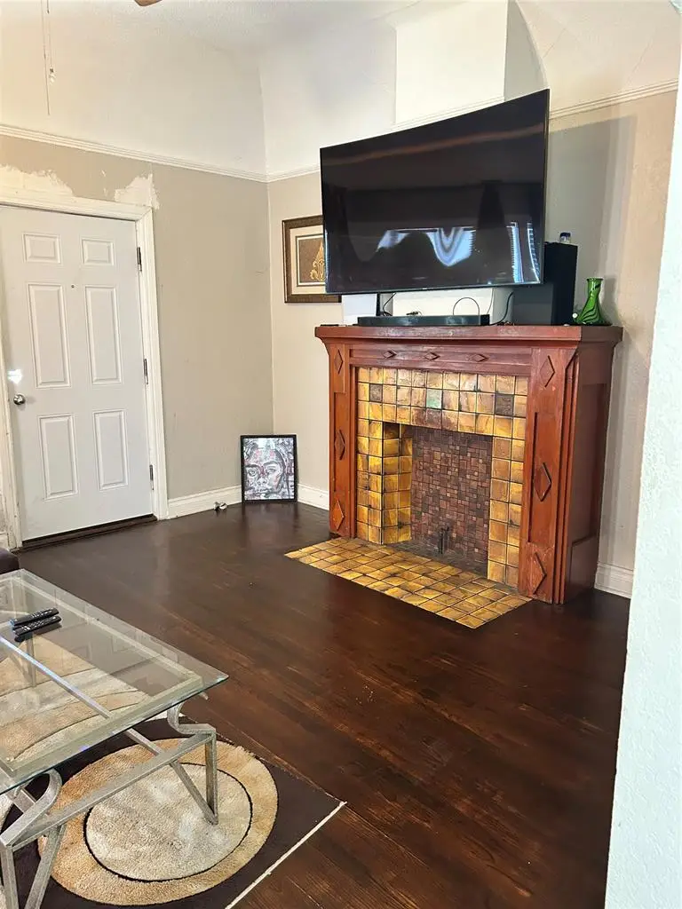 2541 NW 11th Street, Oklahoma City, OK 73107 - #2