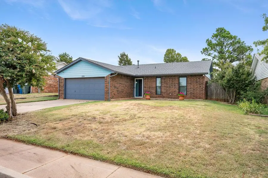 1624 Apian Way, Edmond, OK 73003 - #2