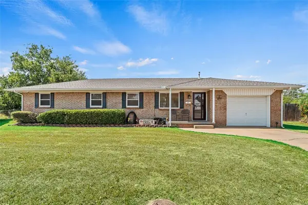614 Circle Drive, Watonga, OK 73772