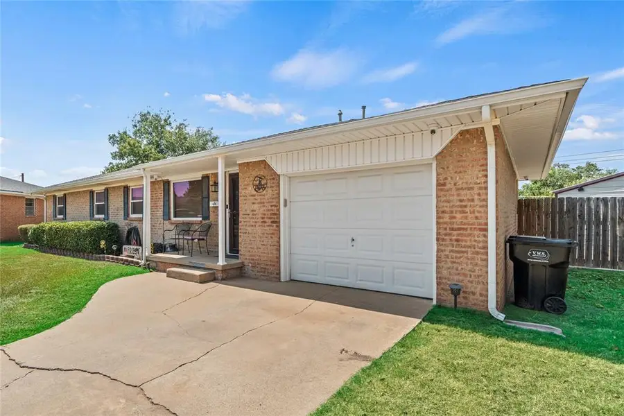 614 Circle Drive, Watonga, OK 73772 - #3