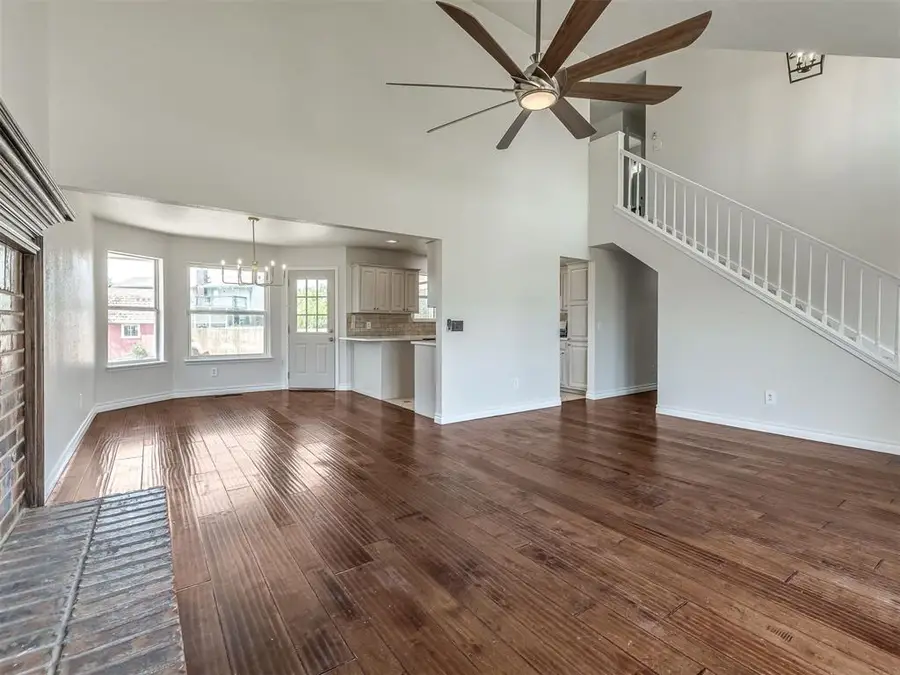 2705 E Hills Drive, Oklahoma City, OK 73160 - #2