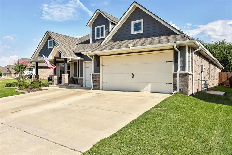 12821 SW 6th Street, Yukon, OK 73099 - #2