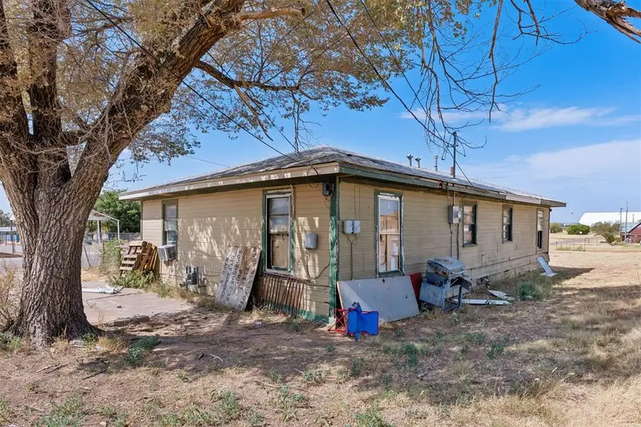 417 W C Street, Altus, OK 73521 - #3